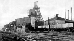 The Chicago and Big Muddy Mine. Photos from the Williamson County Historical Society, data from 1905 Souvenir History, WCHS