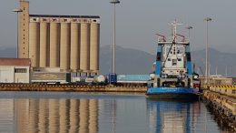 Cagliari port silo. Photo credit: onlynaturalenergy.com