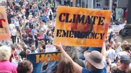 Thousands of Melburnians turned up and marched for science on April 22, #Earthday2017. Author Takver