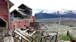 Kennecott (Alaska). Photo credit: Photo credit: Tjgarvey/Shutterstock