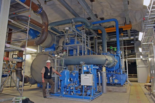 Heating and cooling plant (Wikimedia)